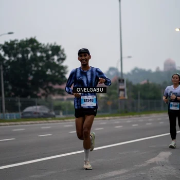 Runner Photo 7591867