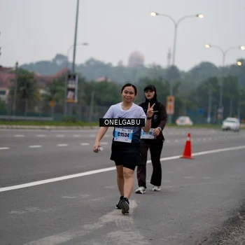 Runner Photo 7591872