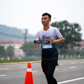 Runner Photo 7591885