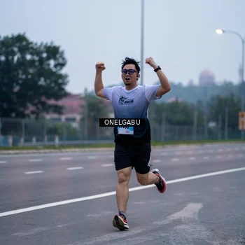 Runner Photo 7591889