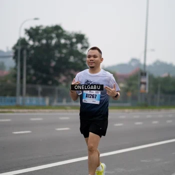 Runner Photo 7591891