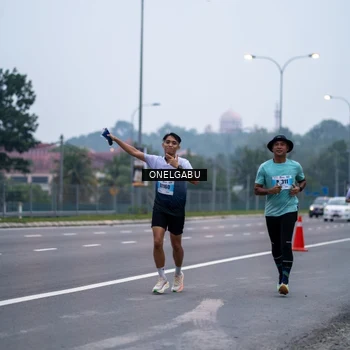 Runner Photo 7591916