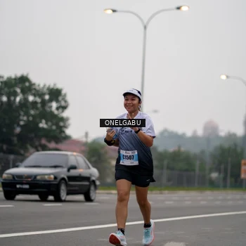 Runner Photo 7591918