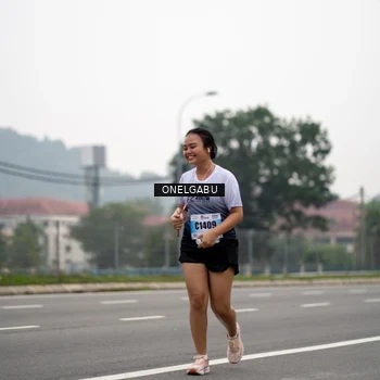 Runner Photo 7591928