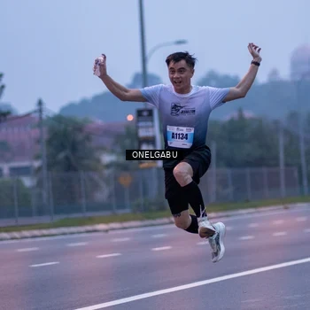 Runner Photo 7591960