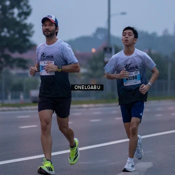 Runner Photo 7591963