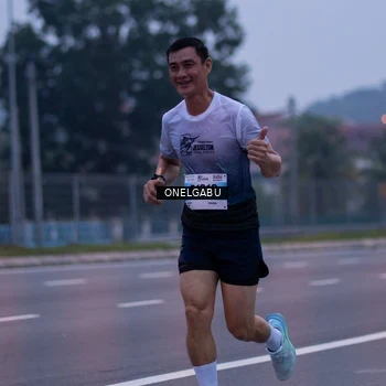 Runner Photo 7591965