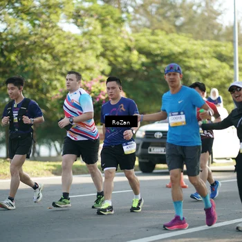 Runner Photo 7597983