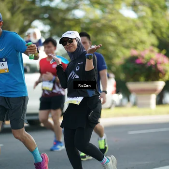 Runner Photo 7597999