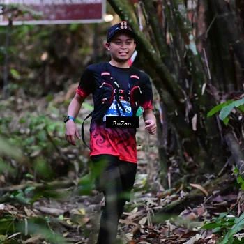 Runner Photo 7598528