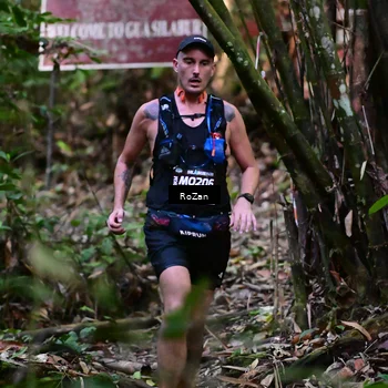 Runner Photo 7598534