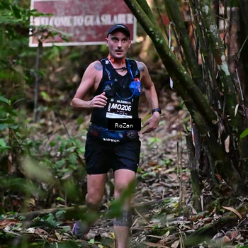 Runner Photo 7598535