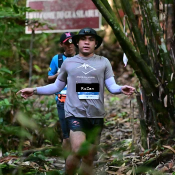 Runner Photo 7598549