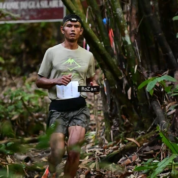 Runner Photo 7599468