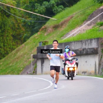 Runner Photo 7599495