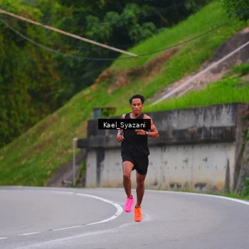 Runner Photo 7599497