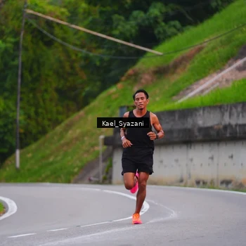 Runner Photo 7599499