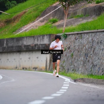 Runner Photo 7599507