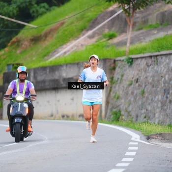 Runner Photo 7599525