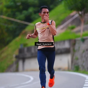 Runner Photo 7599527