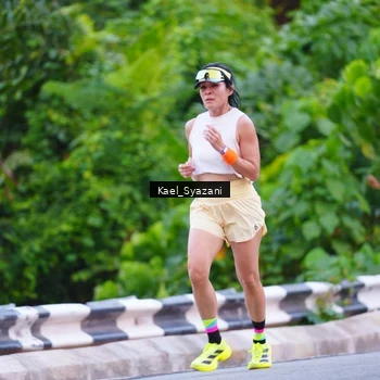 Runner Photo 7599536