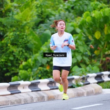 Runner Photo 7599537