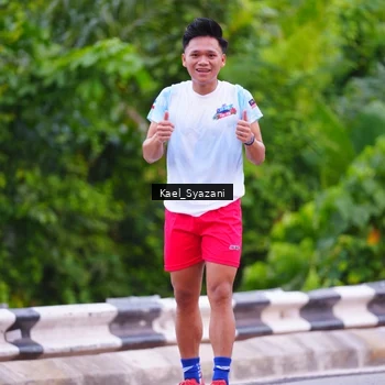 Runner Photo 7599546