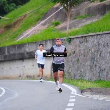 Runner Photo 7599551