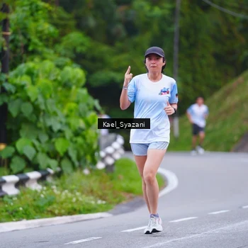 Runner Photo 7599552