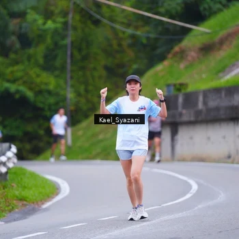 Runner Photo 7599553