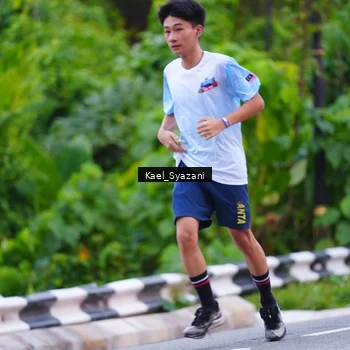 Runner Photo 7599565