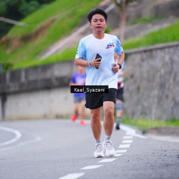 Runner Photo 7599567