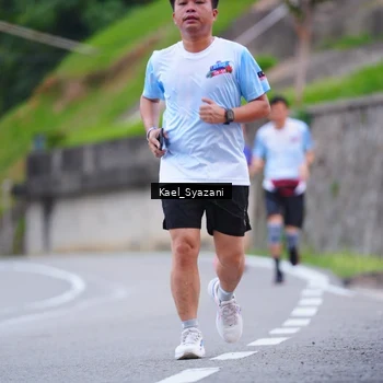 Runner Photo 7599571