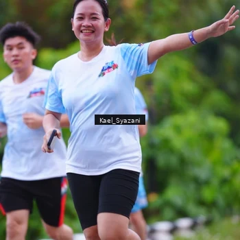 Runner Photo 7599597