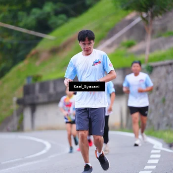 Runner Photo 7599616