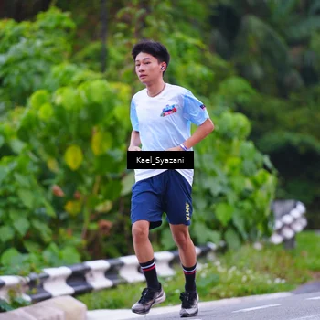 Runner Photo 7599617