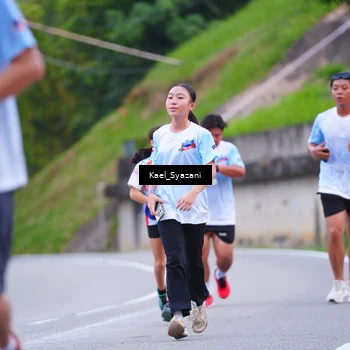 Runner Photo 7599624