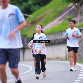 Runner Photo 7599626