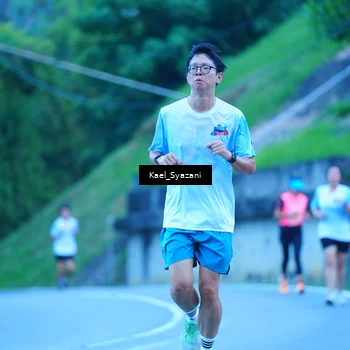 Runner Photo 7599630