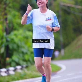 Runner Photo 7599639