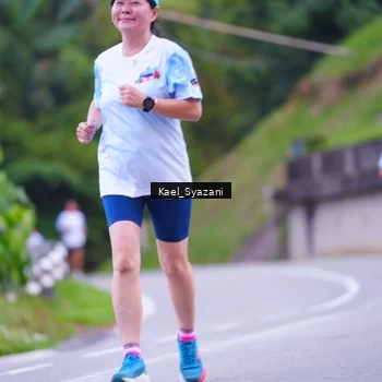 Runner Photo 7599640