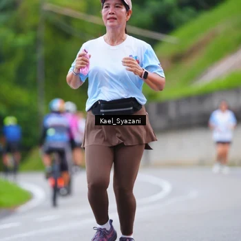 Runner Photo 7599656