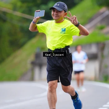 Runner Photo 7599659