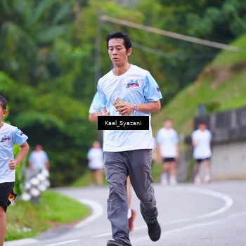 Runner Photo 7599673