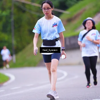 Runner Photo 7599724