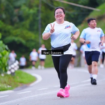 Runner Photo 7599743