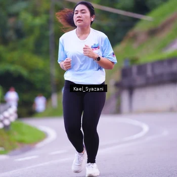 Runner Photo 7599744