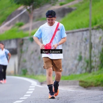 Runner Photo 7599745