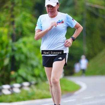 Runner Photo 7599765