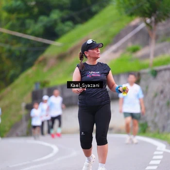 Runner Photo 7599776